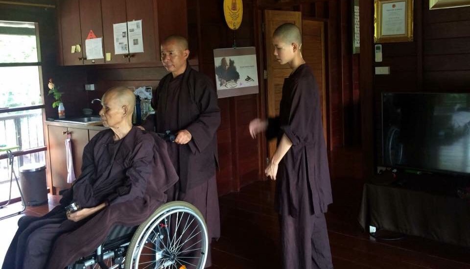 Thiền sư Thích Nhất Hạnh rời Việt Nam sang Thái Lan 