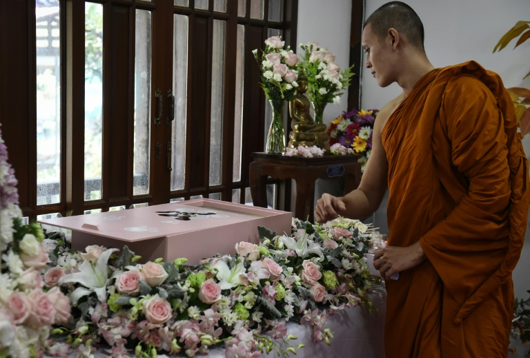 Bangkok: Tổ chức lễ tang cho động vật theo nghi thức Phật giáo 