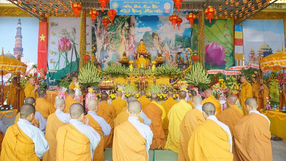 Phật giáo huyện Bù Đăng mừng Đại lễ Phật đản lần thứ 2642 