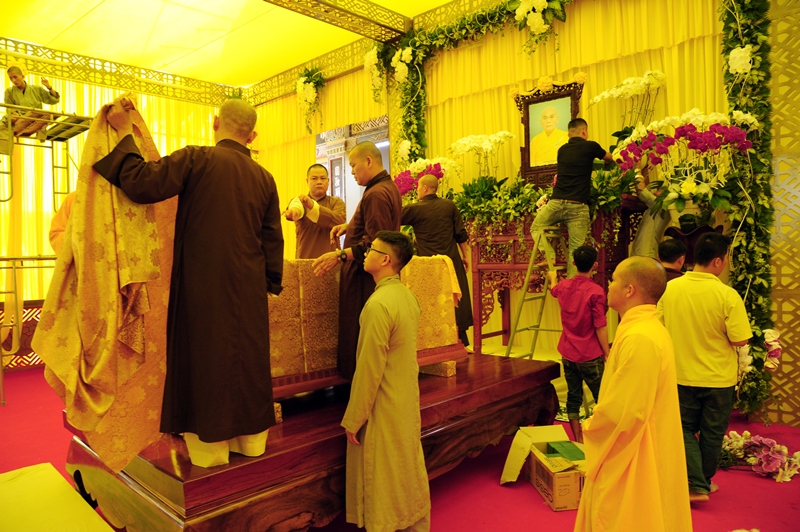 Công tác chuẩn bị tang lễ cố HT. Thích Quang Đạo
