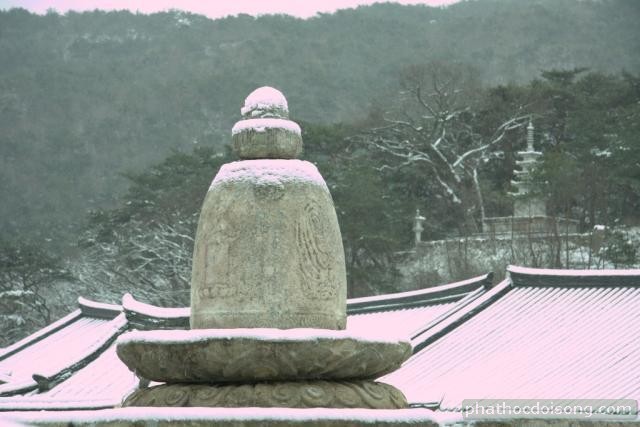 Nét đẹp tự viện 'Ngôi chùa Hán trong bão tuyết'