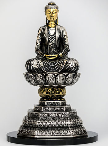 Chủ tịch nước tặng tượng Phật cho Nhà vua Nhật Bản