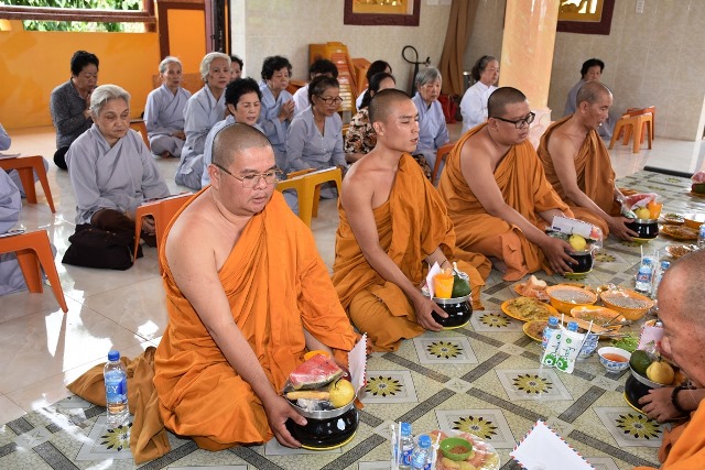 Sài Gòn: Tịnh xá Đại Quang tổ chức Phật đản
