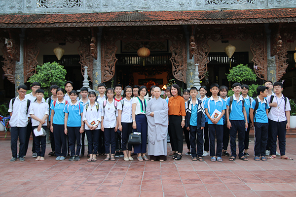 Hà Nội: Lễ cầu nguyện và tư vấn mùa thi năm 2017 tại Chùa Tăng Phúc