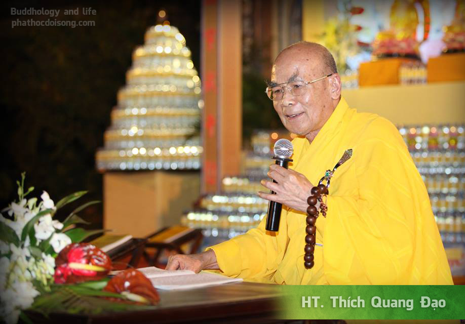 Đức Phật chế Bát kỉnh pháp cho Tỳ Kheo Ni - HT Thích Quang Đạo