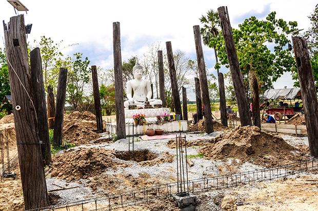 Thái Lan: Dân làng cải tạo một ngôi chùa bị bỏ hoang 