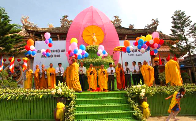 Quảng Trị: Lễ đài Phật đản huyện Triệu Phong tổ chức tại chùa Lưỡng Kim