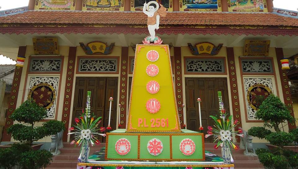 Chùa Vạn An làng Văn Quỹ đón mừng Phật đản 