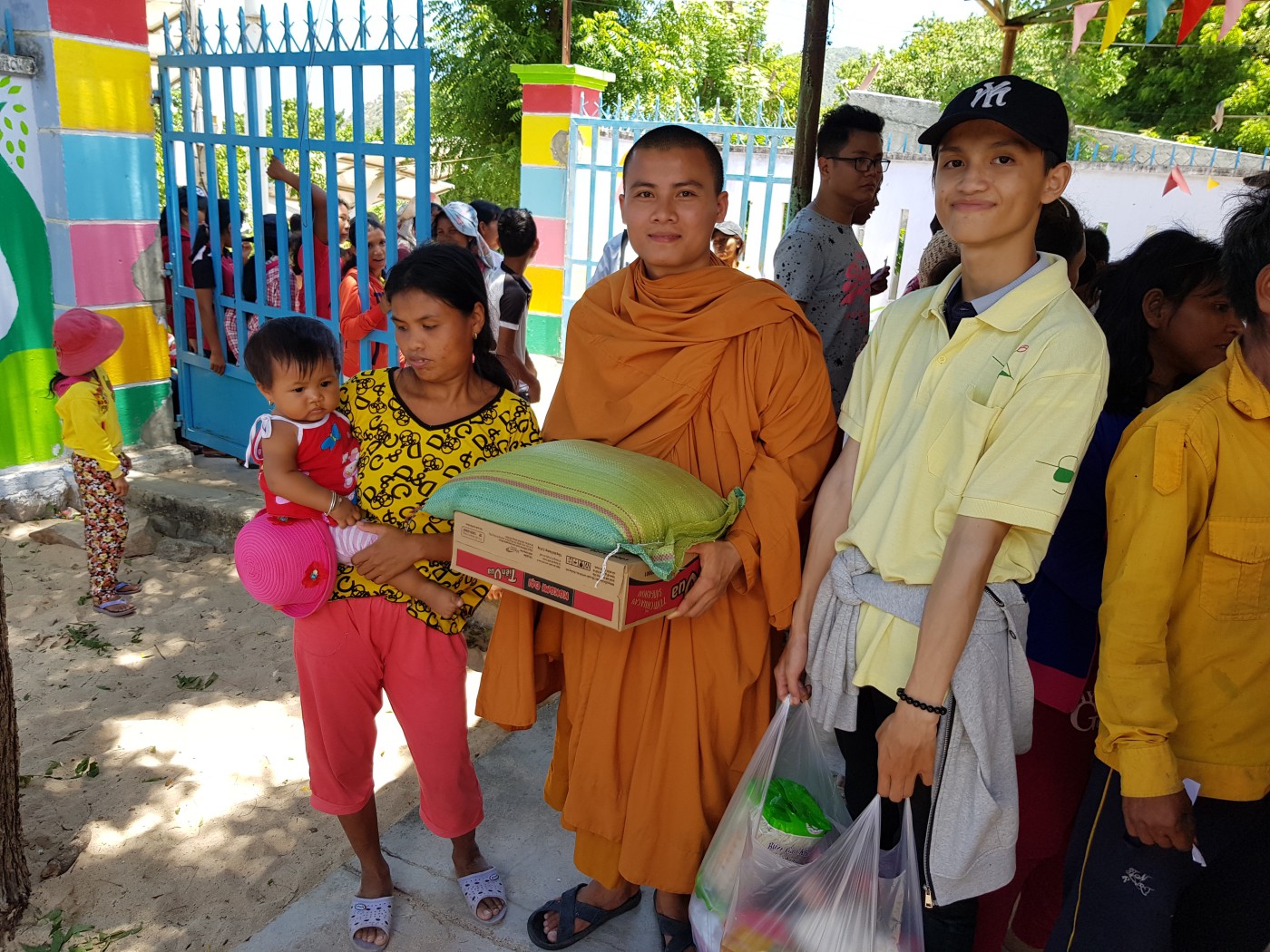 Nhóm Lộc Uyển yêu thương từ thiện tại Ninh Thuận 