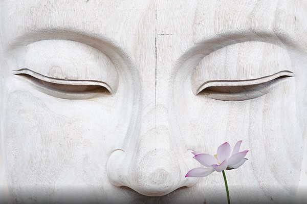 Phật dạy: Tất cả đều mù lòa, chẳng lẽ chúng ta tật nguyền thật sao? 