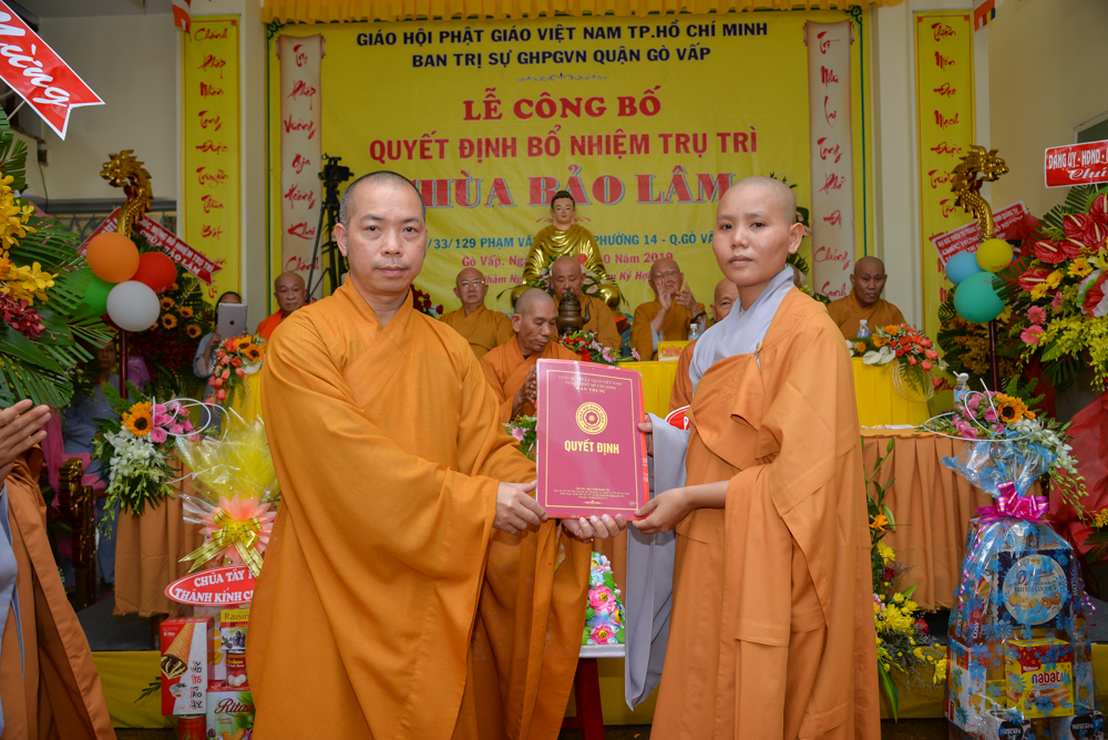 Lễ bổ nhiệm sư cô Thích Nữ Hương Quang trụ trì chùa Bảo Lâm - Gò Vấp 