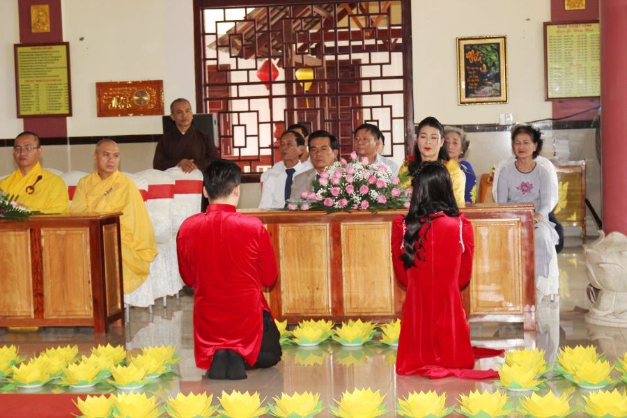 Bình Thuận: Chùa Quảng Đức tổ chức lễ hằng thuận cho hai Phật tử Đại Phong - Hồng Yến 