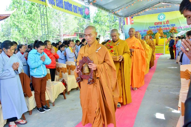 Đại lễ tưởng niệm lần thứ 709 Phật Hoàng Trần Nhân Tông tại Thiền viện Trúc Lâm Đạo Nguyên