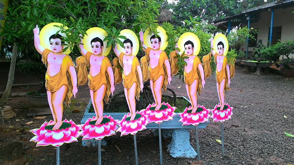 Tượng Phật đản sanh 3D tôn trí Đại lễ Phật đản 2019