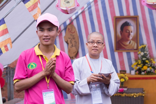 Đăk Nông: Ngày đầu khóa tu mùa hè 2016 chùa Hoa Khai
