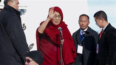 Đức Đạt Lai Lạt Ma thuyết giảng Phật Pháp ở Mông Cổ, Làm Trung Quốc nổi giận