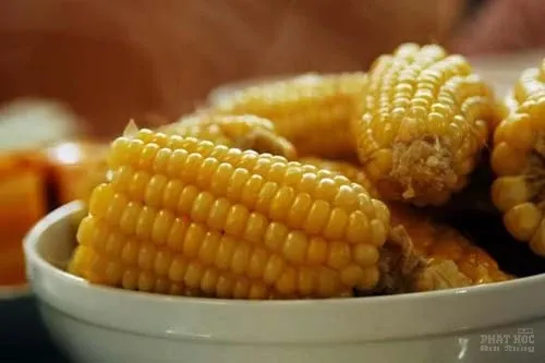 10 món ăn đường phố Hà Nội cho ngày đông lạnh image-1731725630485