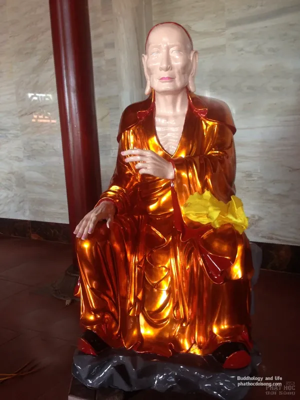 18 tượng La Hán gỗ mít chùa Mãn Nguyệt - Hà Tĩnh image-1731921371674