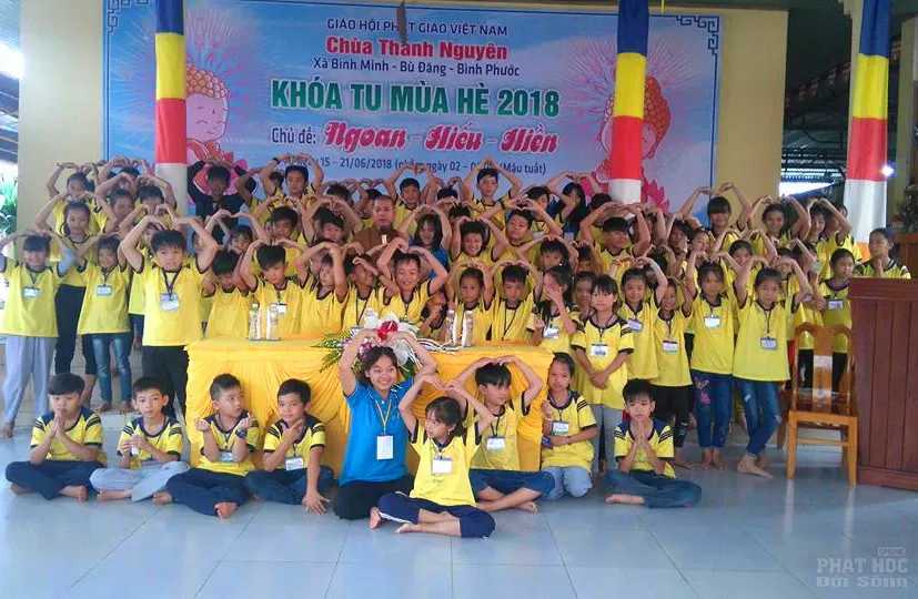 Ấn tượng khóa tu mùa hè chùa Thanh Nguyên khép lại 13 Ấn tượng khóa tu mùa hè chùa Thanh Nguyên khép lại image-1731945267982