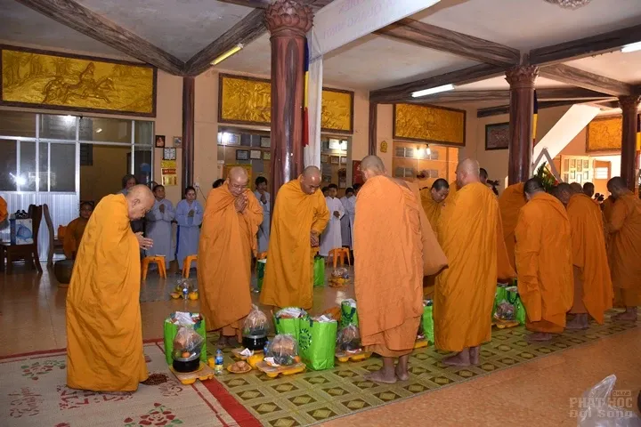 Bà Rịa – Vũng Tàu: Lễ bổ nhiệm trụ trì tịnh xá Quang Minh 24 Bà Rịa – Vũng Tàu: Lễ bổ nhiệm trụ trì tịnh xá Quang Minh image-1731943357649