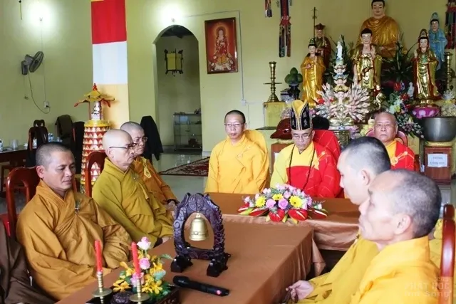 Ban trị sự Phật giáo tỉnh Đắk Nông viếng Lễ tang Ni sư trụ trì Chùa Thiện Đạo image-1731945741511