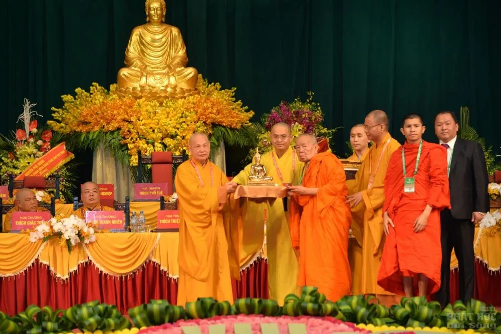 Bế mạc Đại hội VIII của Giáo hội Phật giáo Việt Nam image-1731939232870