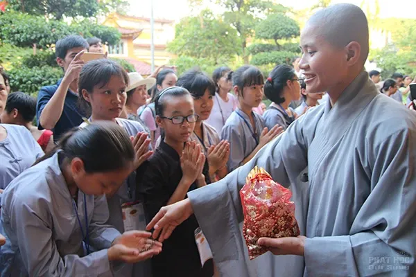 Bế mạc khoá tu mùa hè chùa Tăng Phúc 2017 Bế mạc khoá tu mùa hè chùa Tăng Phúc 2017 image-1731935436327