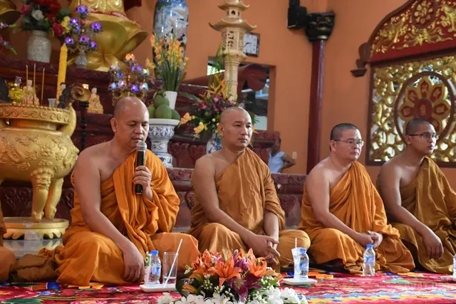 Bế mạc khoá tu Ni giới lần I của Giáo đoàn 6 2 Bế mạc khoá tu Ni giới lần I của Giáo đoàn 6 image-1731937260456