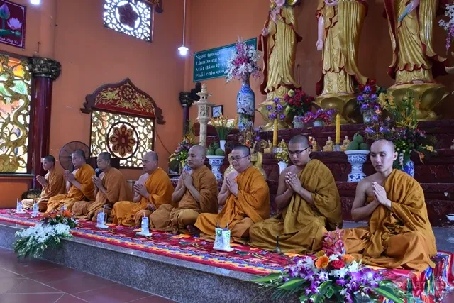 Bế mạc khoá tu Ni giới lần I của Giáo đoàn 6 11 Bế mạc khoá tu Ni giới lần I của Giáo đoàn 6 image-1731937266904