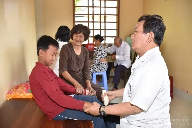 Bến Tre: Chương tình thay đổi tư duy từ thiện 6 Bến Tre: Chương tình thay đổi tư duy từ thiện image-1731726711320