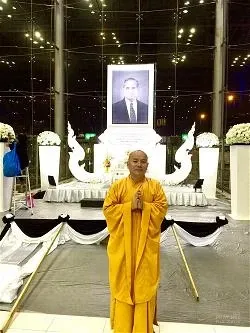 Bhumibol Adulyadej, một ông vua Phật Tử image-1732287175008
