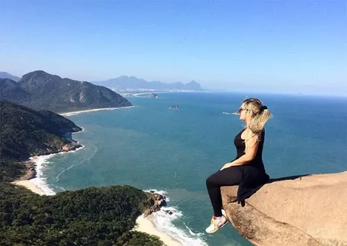 Bí mật về những bức ảnh ai nhìn thấy cũng toát mồ hôi image-1732286782325