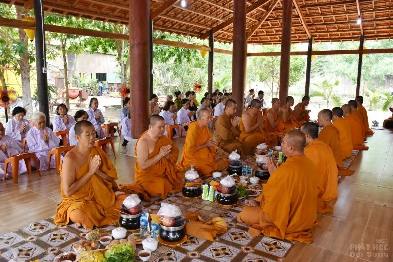 Bình Chánh: Giỗ cụ Huệ Ngọc người khai sơn tịnh thất Kỳ Viên image-1731943330580