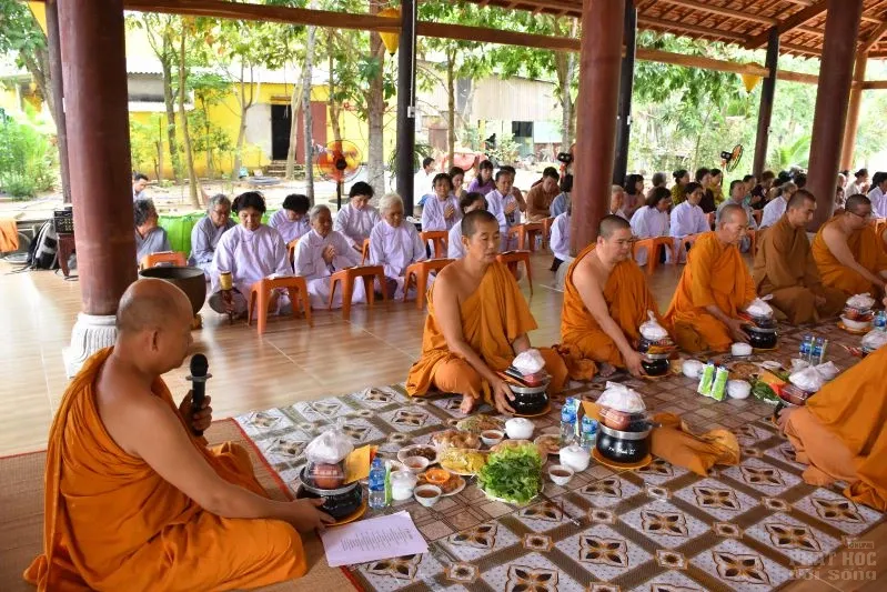 Bình Chánh: Giỗ cụ Huệ Ngọc người khai sơn tịnh thất Kỳ Viên image-1731943331529