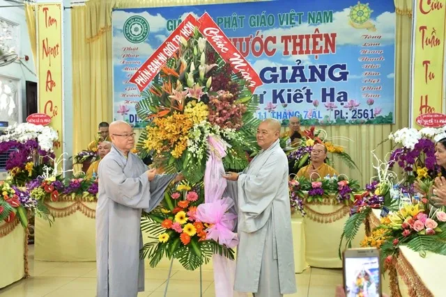 Bình Chánh: Lễ Bế Giảng Khóa An Cư – Hạ Trường Ni 4 Bình Chánh: Lễ Bế Giảng Khóa An Cư – Hạ Trường Ni image-1731940475965