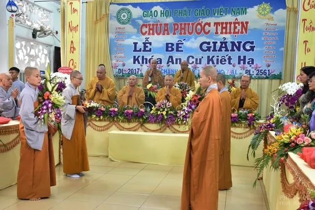 Bình Chánh: Lễ Bế Giảng Khóa An Cư – Hạ Trường Ni 17 Bình Chánh: Lễ Bế Giảng Khóa An Cư – Hạ Trường Ni image-1731940485254