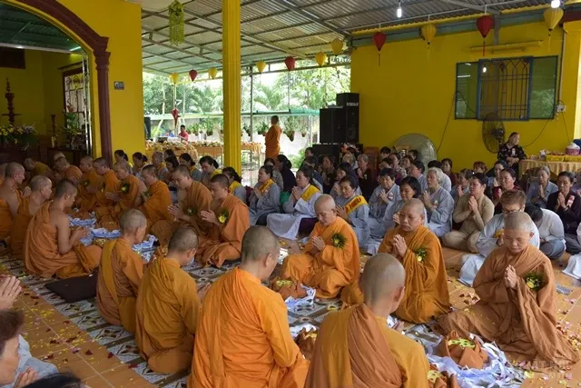 Bình Chánh: Tịnh thất Kỳ Viên trang nghiêm tổ chức lễ vu lan 13 Bình Chánh: Tịnh thất Kỳ Viên trang nghiêm tổ chức lễ vu lan image-1731941031492