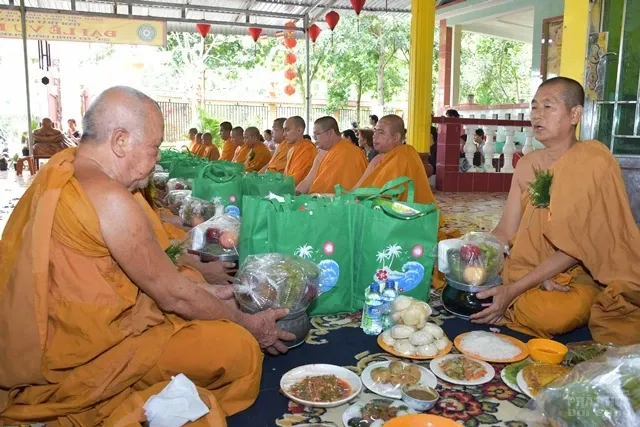 Bình Chánh: Tịnh thất Kỳ Viên trang nghiêm tổ chức lễ vu lan image-1731941034354