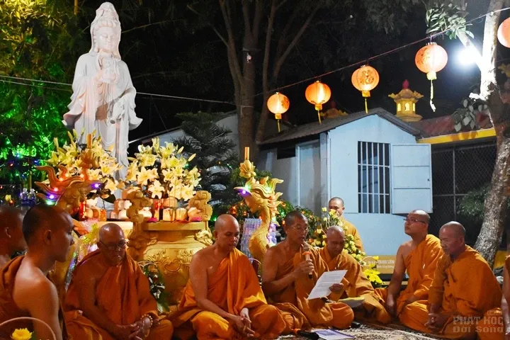 Bình chánh: Tịnh xá Đại Quang tổ chức lễ vía Quan Âm image-1731943442974