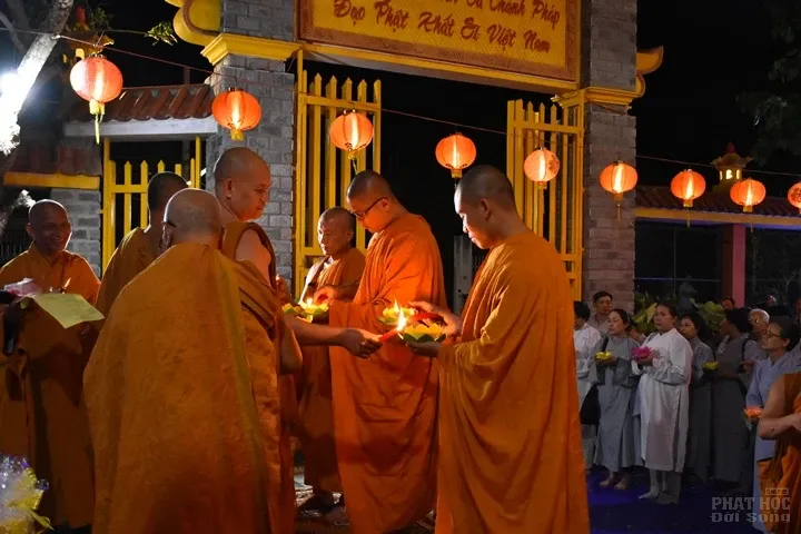 Bình chánh: Tịnh xá Đại Quang tổ chức lễ vía Quan Âm image-1731943449909