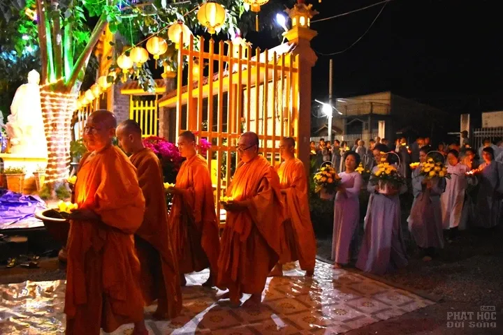 Bình chánh: Tịnh xá Đại Quang tổ chức lễ vía Quan Âm image-1731943459160