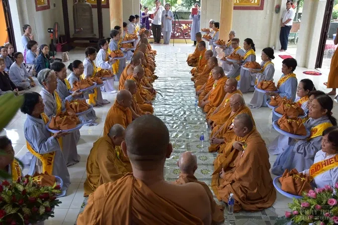 Bình chánh: Tịnh xá Đại Quang tổ chức lễ Vu lan 10 Bình chánh: Tịnh xá Đại Quang tổ chức lễ Vu lan image-1731941119872