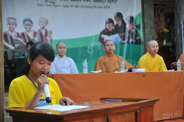 Bình Phước: Bế mạc khóa tu mùa hè 'Phật giáo với tuổi trẻ dân tộc' image-1731747726252