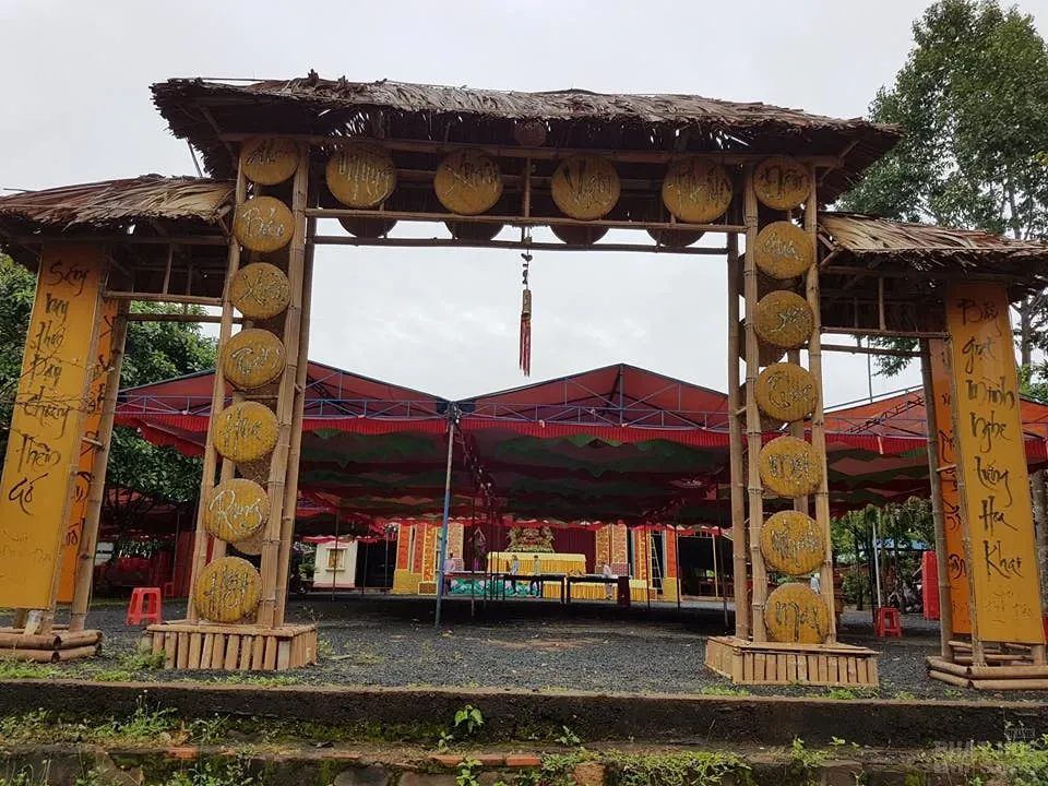 Bình Phước: Chùa Lạc Thiện đúc đại hồng chung 1 tấn 1 Bình Phước: Chùa Lạc Thiện đúc đại hồng chung 1 tấn image-1731935745530