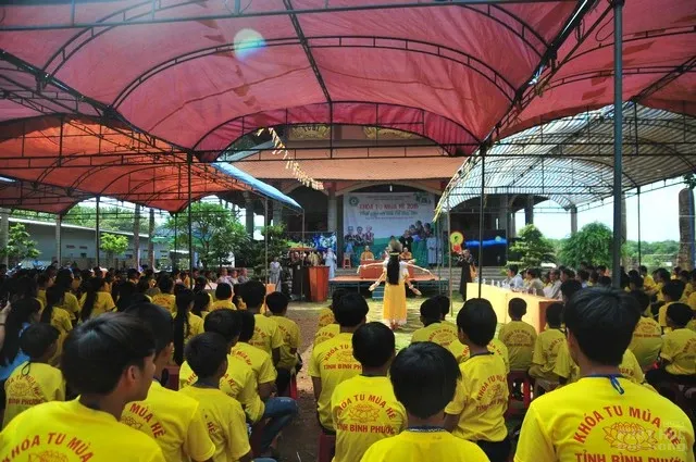 Bình Phước: Khai mạc khóa tu mùa hè  Bình Phước: Khai mạc khóa tu mùa hè "Phật giáo với tuổi trẻ dân tộc" image-1732286710064