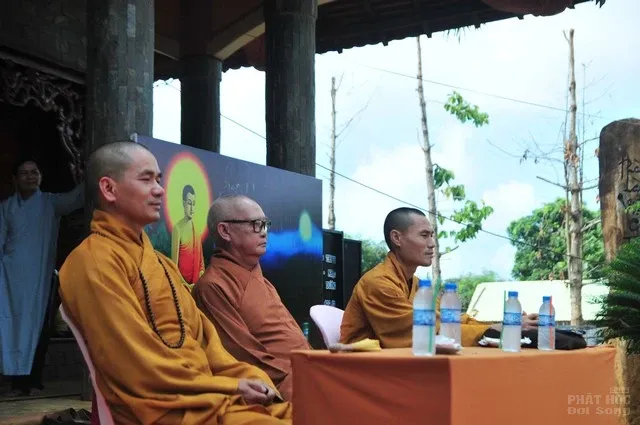 Bình Phước: Khai mạc khóa tu mùa hè  Bình Phước: Khai mạc khóa tu mùa hè "Phật giáo với tuổi trẻ dân tộc" image-1732286711537