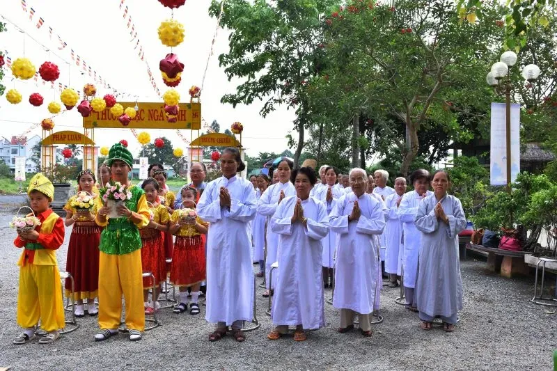 Bình Phước: Tịnh xá Ngọc Chơn tổ chức lễ Phật đản 3 Bình Phước: Tịnh xá Ngọc Chơn tổ chức lễ Phật đản image-1731942841455