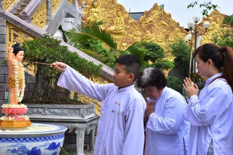 Bình Phước: Tịnh xá Ngọc Chơn tổ chức lễ Phật đản 36 Bình Phước: Tịnh xá Ngọc Chơn tổ chức lễ Phật đản image-1731942871558