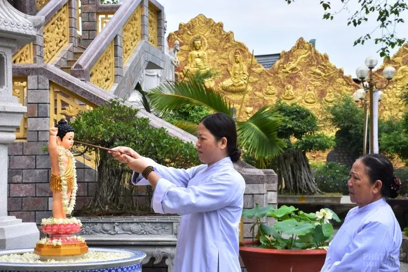 Bình Phước: Tịnh xá Ngọc Chơn tổ chức lễ Phật đản image-1731942872405