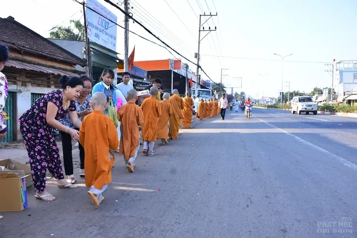 Bình Phước: Tịnh xá Ngọc Chơn tổ chức lễ tưởng niệm 64 năm vắng bóng Tổ sư Minh Đăng Quang 18 Bình Phước: Tịnh xá Ngọc Chơn tổ chức lễ tưởng niệm 64 năm vắng bóng Tổ sư Minh Đăng Quang image-1731942656556